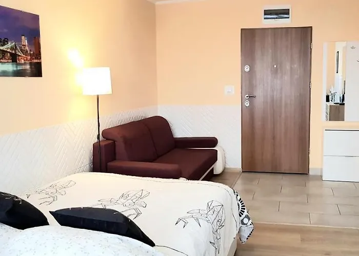 Glamour Downtown Balcony Апартаменты Краков