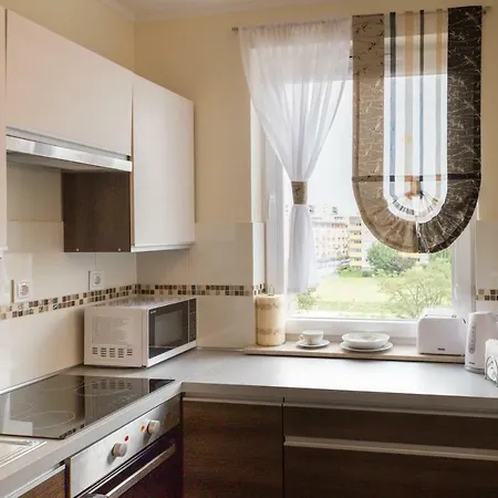 Glamour Downtown Balcony * Cracóvia