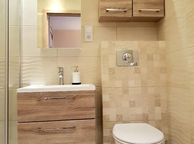 Glamour Downtown Balcony Апартаменты Краков