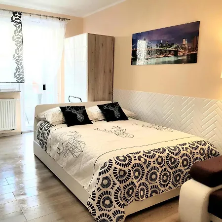 Glamour Downtown Balcony Апартаменты Краков