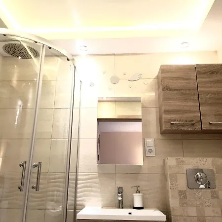 Glamour Downtown Balcony *