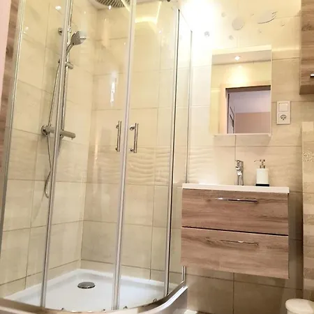 Glamour Downtown Balcony *