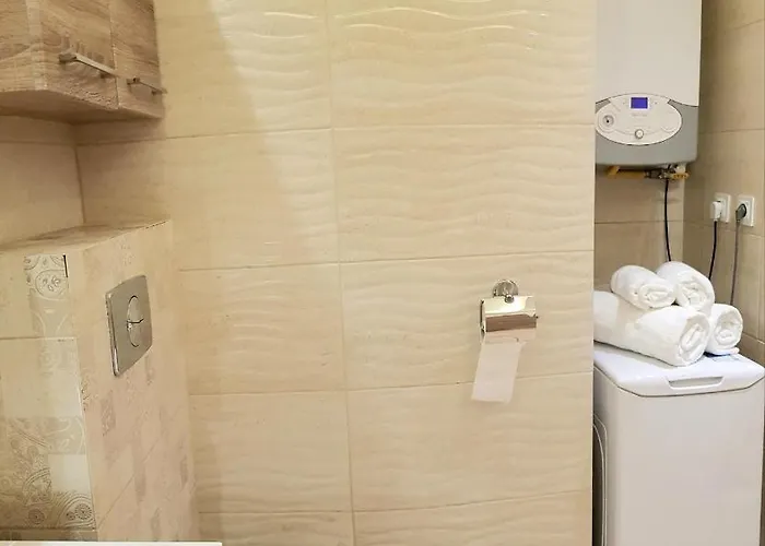 Glamour Downtown Balcony